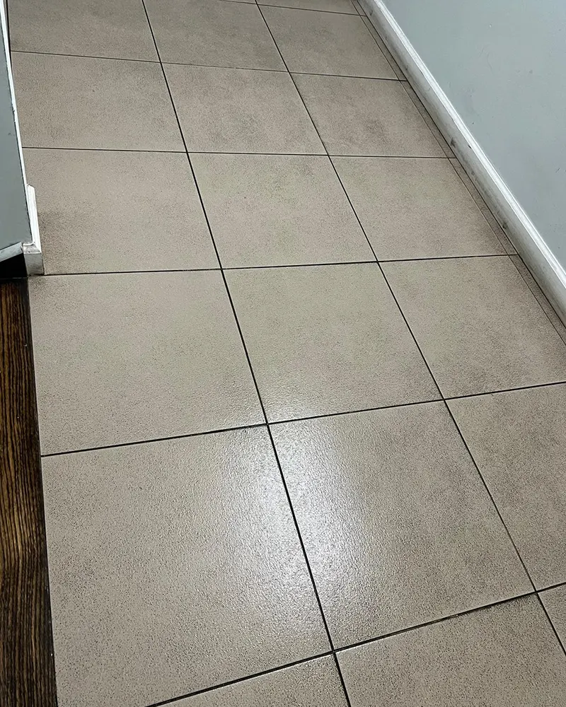 COMMERCIAL CLEANING 04